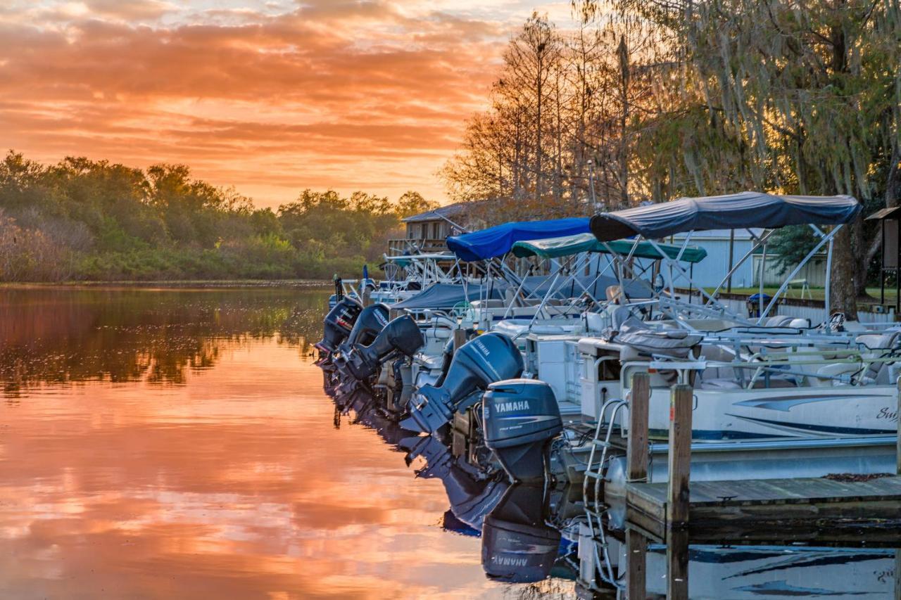 Camp Mack Lodge, Marina & Rv Resort Лейк-Уейлс Екстер'єр фото